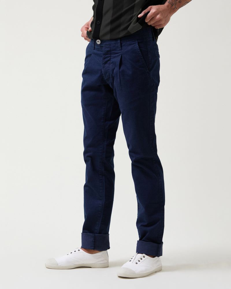 Altonadock Pantalón Chino con Pinzas Oferta exclusiva