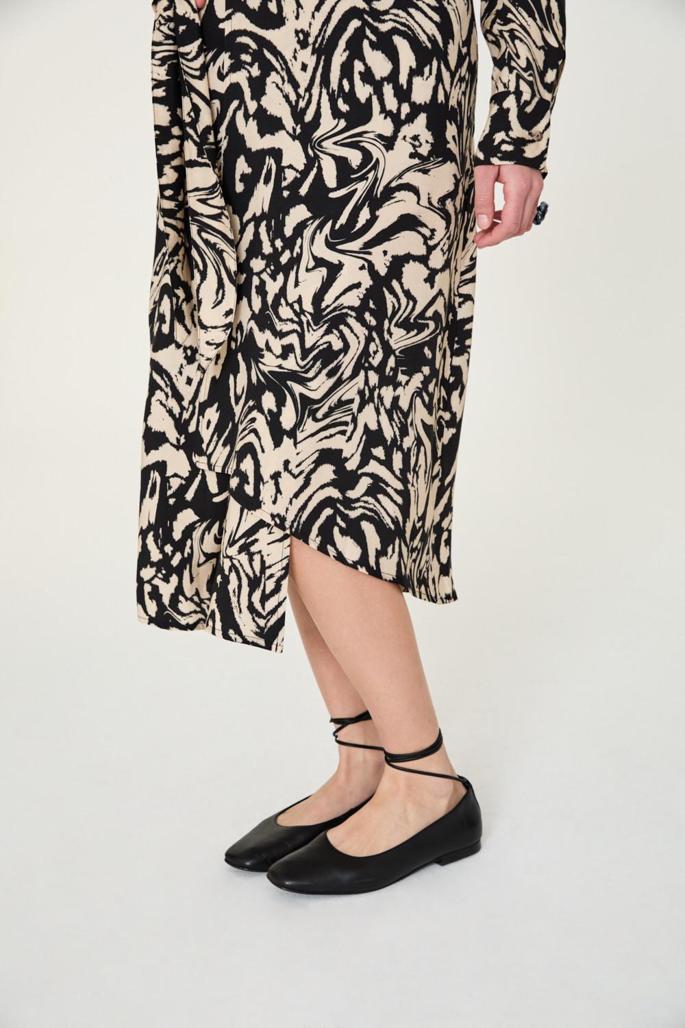 Designers society FALDA HASSAN ÚLTIMAS EDICIONES