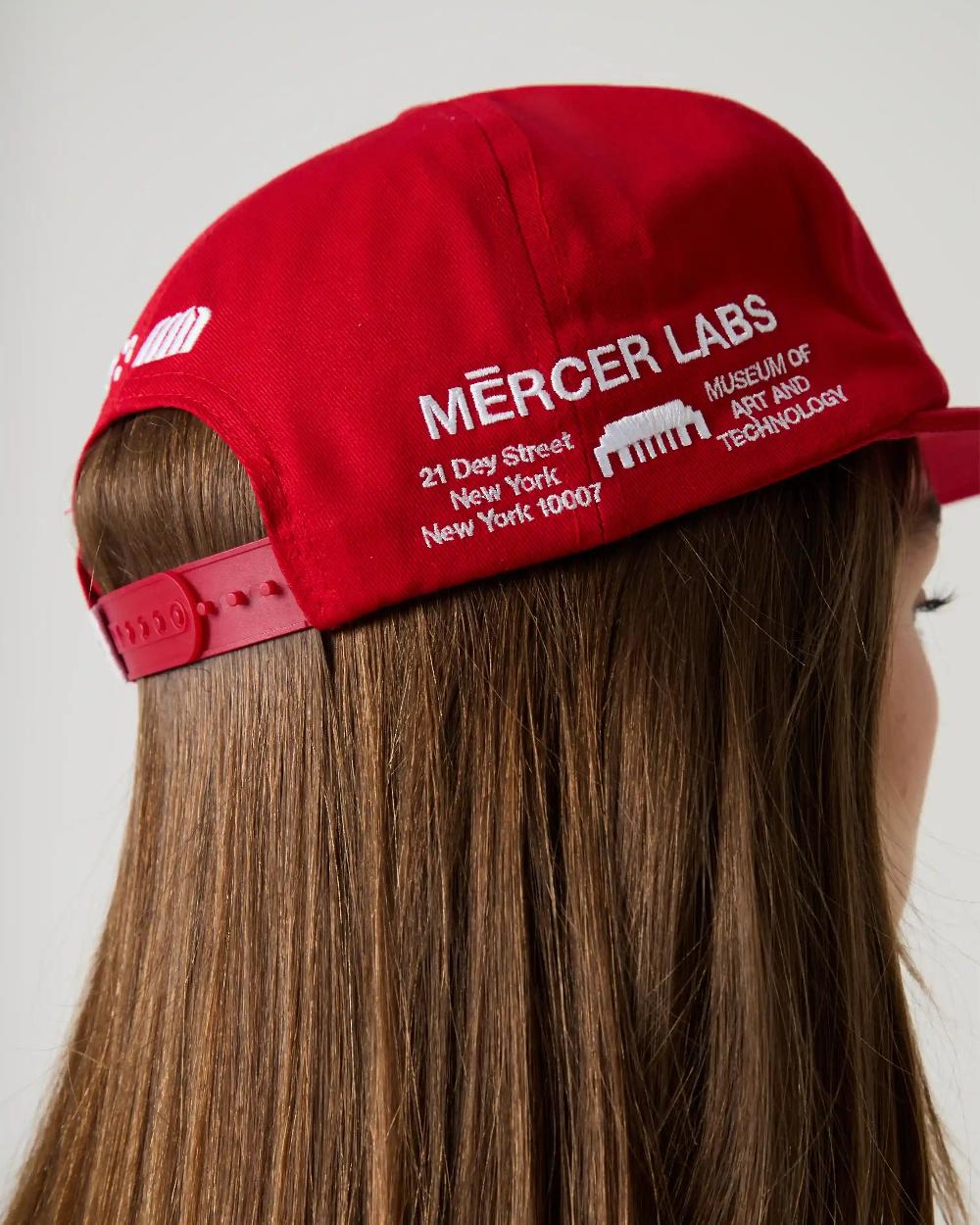 Eme EmeXNaiyo Due Red Cap Últimos 2 días