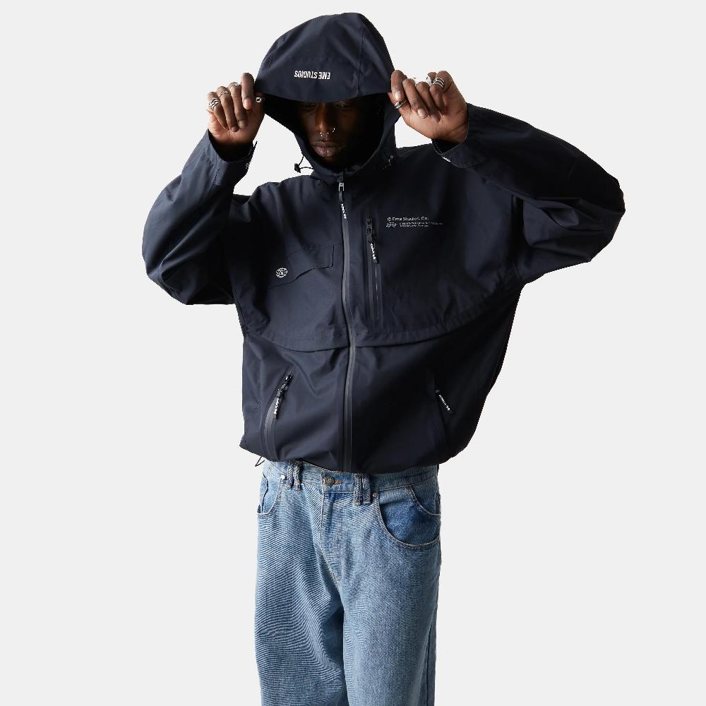 Eme F - 5135 Navy Windbreaker Solo queda un día