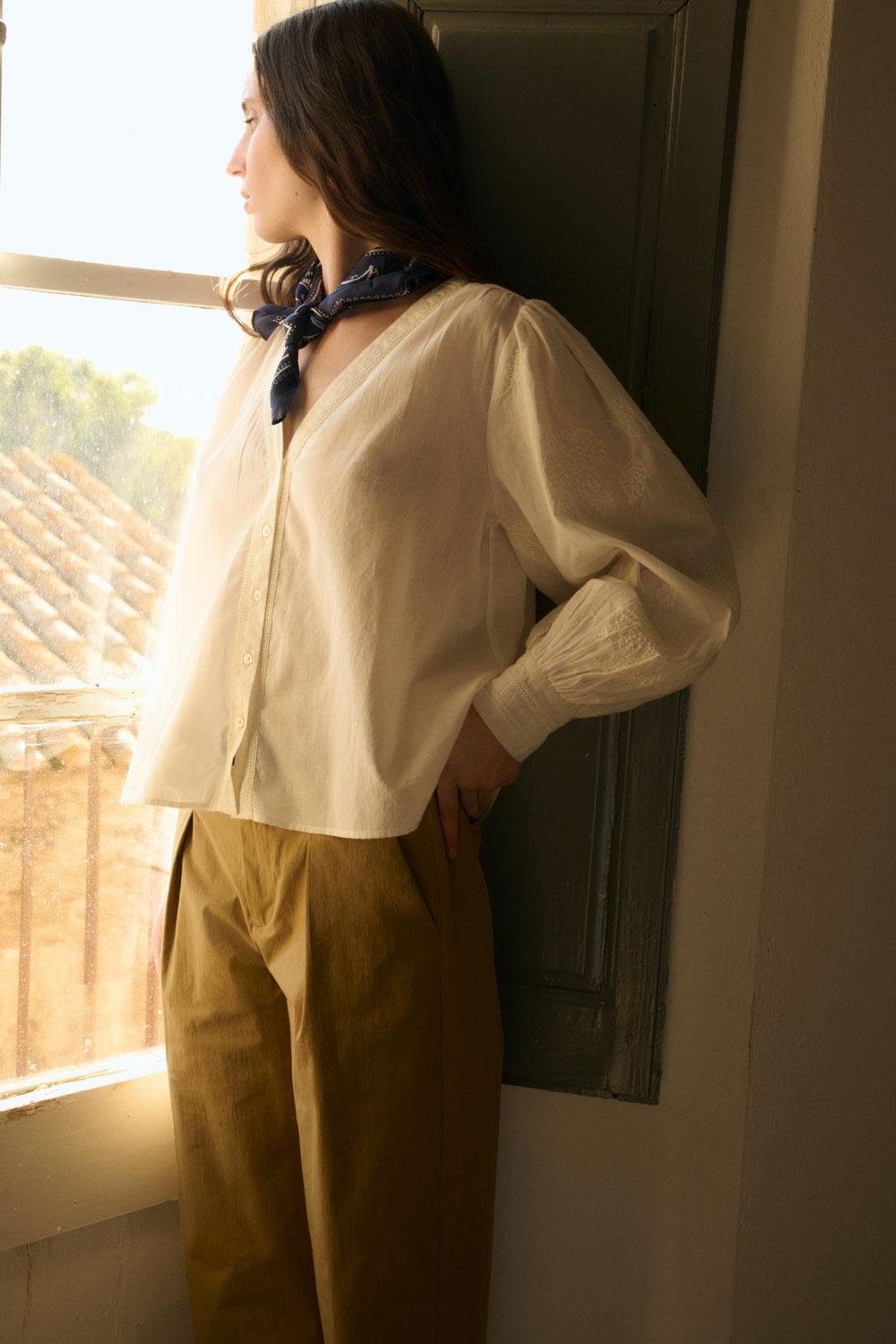 Eseoese BLUSA ROMÁNTICA VERA Descuentos del mes