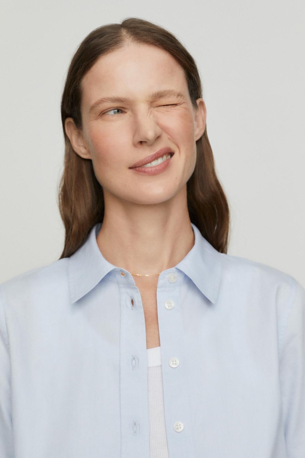 Eseoese CAMISA MINIMAL Limitado a 3 días