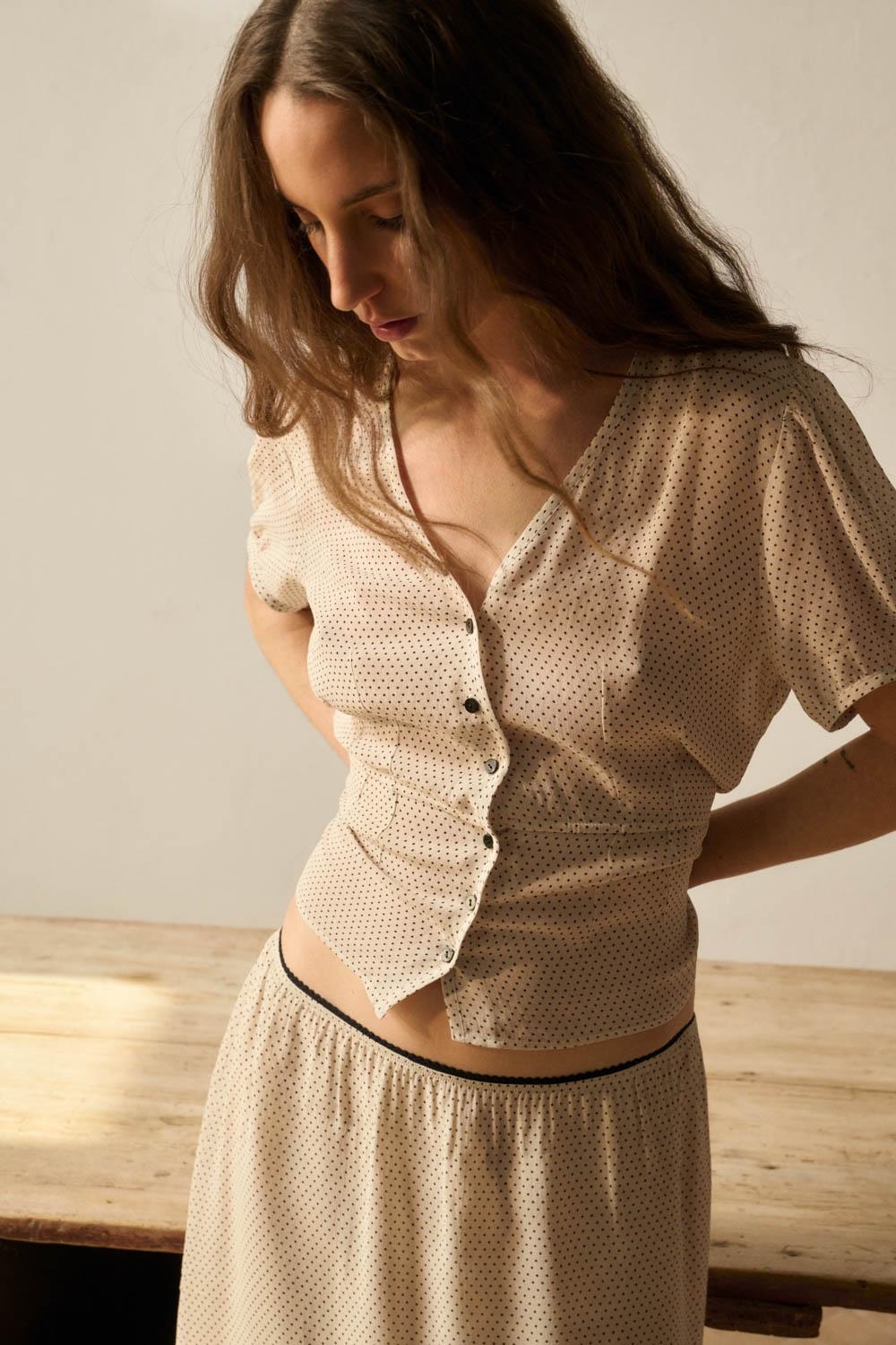 Eseoese CAMISA TOPOS LOREN Libre de impuestos