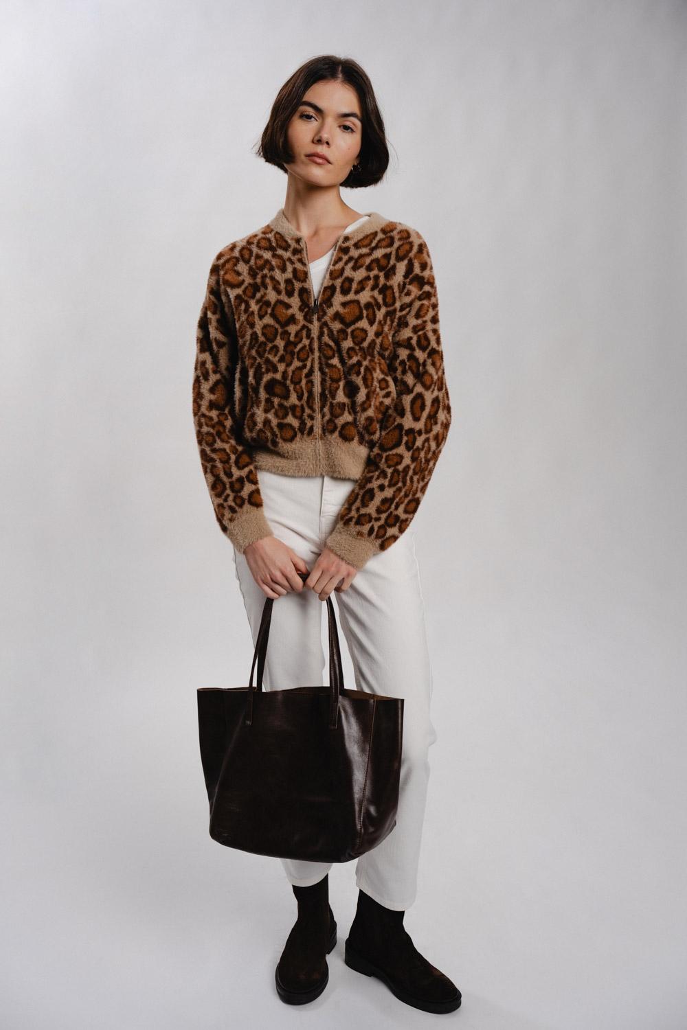 Eseoese BOMBER LEO
