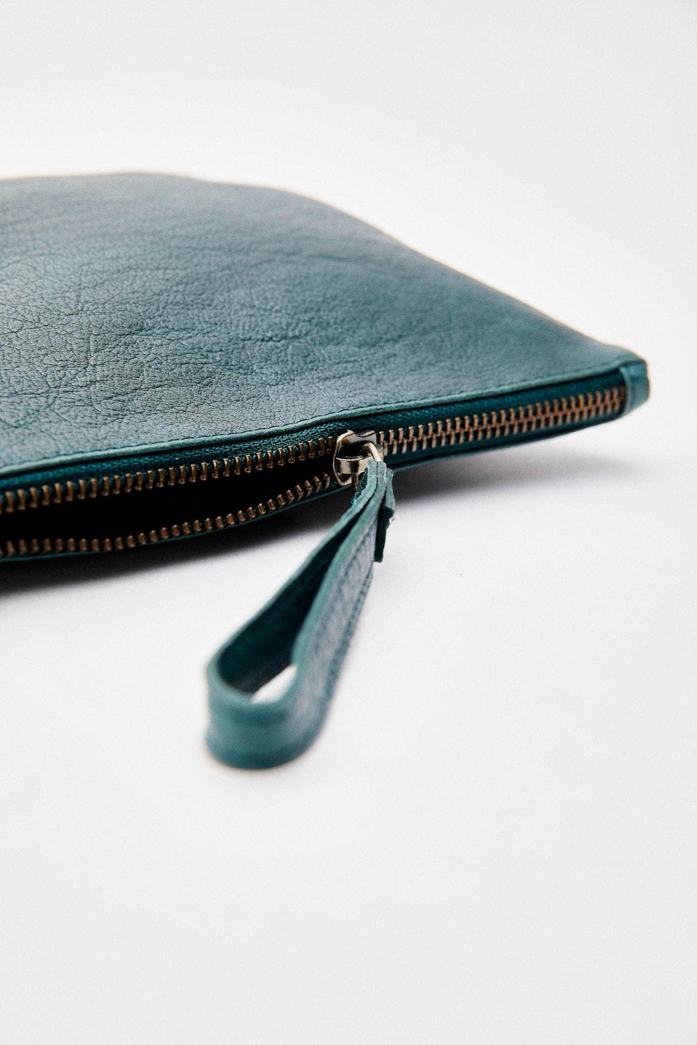 Eseoese POUCH LEATHER Rebajas de fábrica