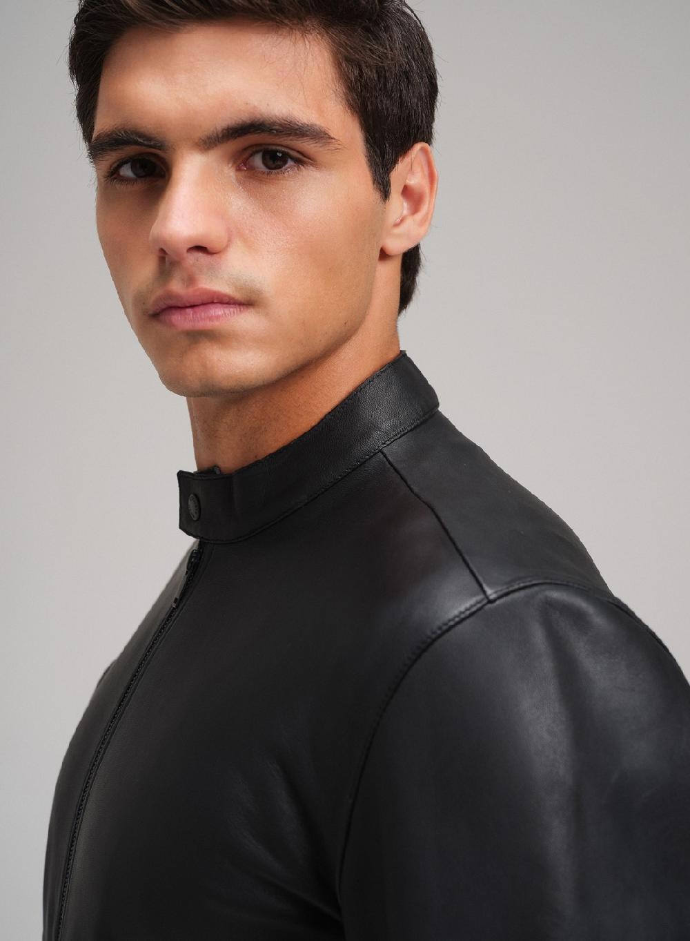 Etiqueta negra Campera moto cuello mao bolsillos al corte Rebajas de fin de temporada