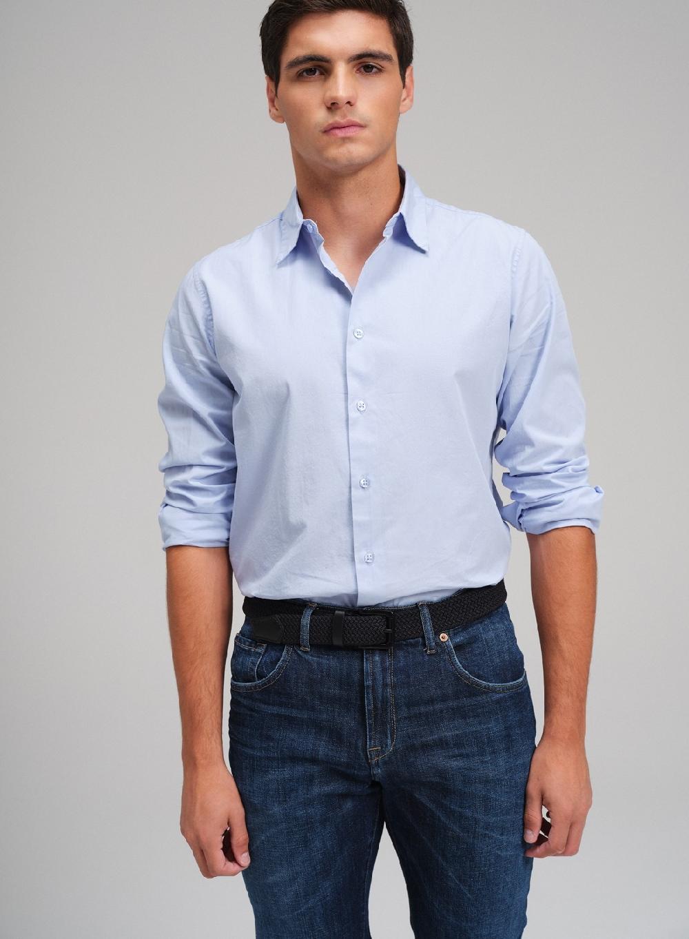 Etiqueta negra Camisa basica poplin pima Liquidación