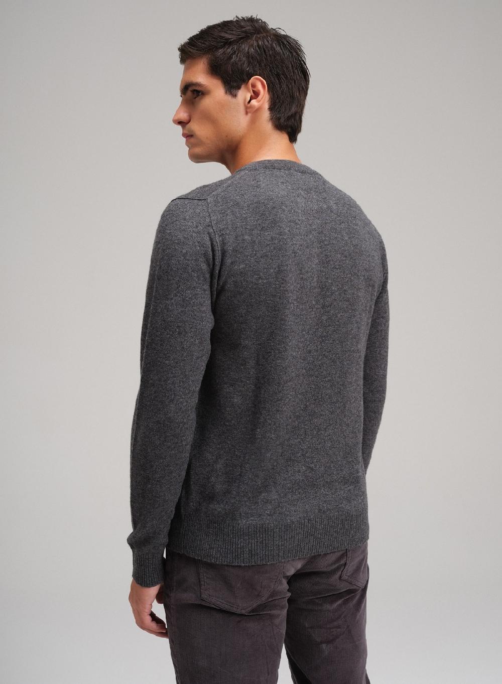 Etiqueta negra Sweater cuello U vivo lana cashmere Oferta especial de fábrica