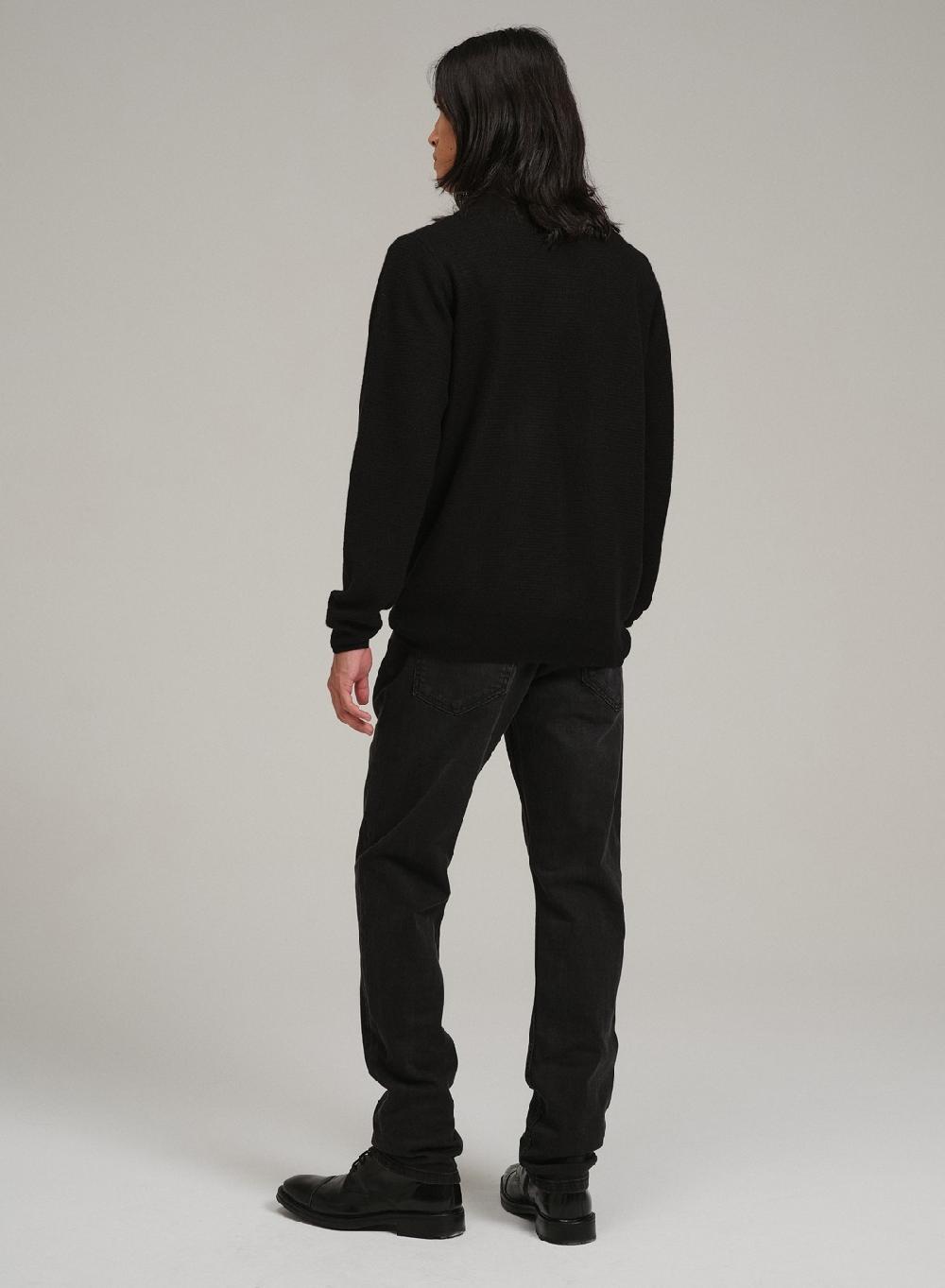 Etiqueta negra PREVENTA - Sweater media polera botones lana basico Envío internacional gratuito