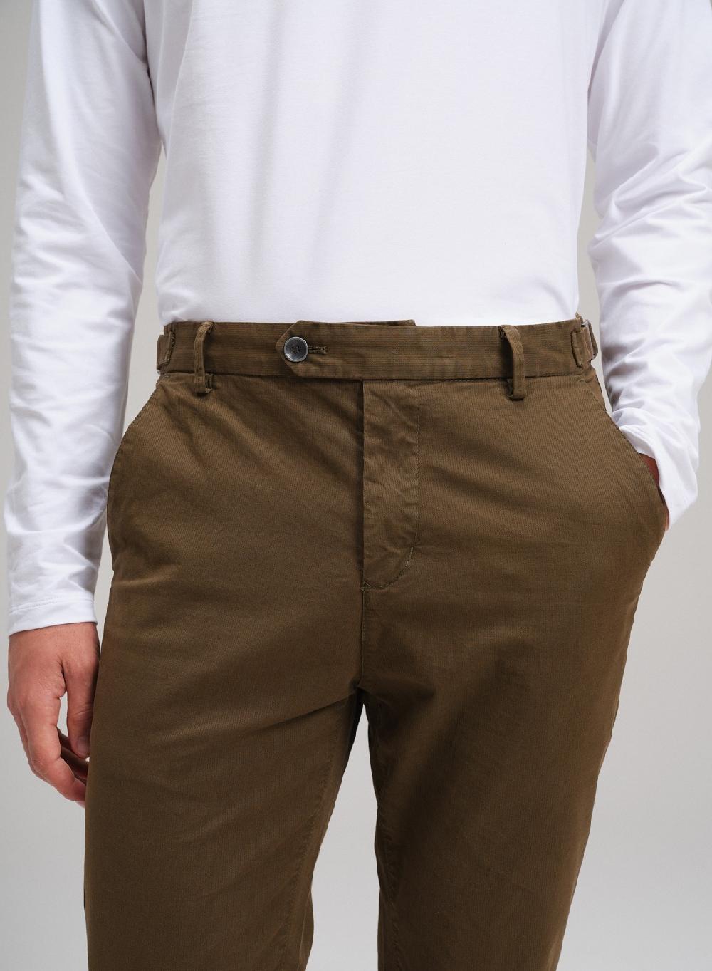 Etiqueta negra Pantalon trabas gabardina lavado Descuentos del mes
