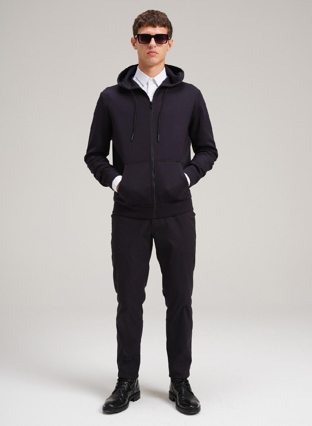 Etiqueta negra Campera hoodie scuba oversize En línea