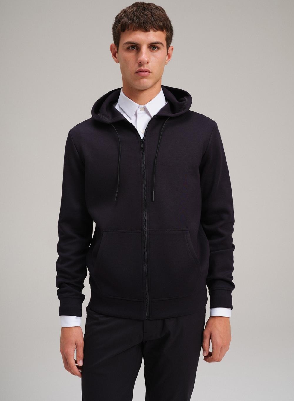 Etiqueta negra Campera hoodie scuba oversize En línea