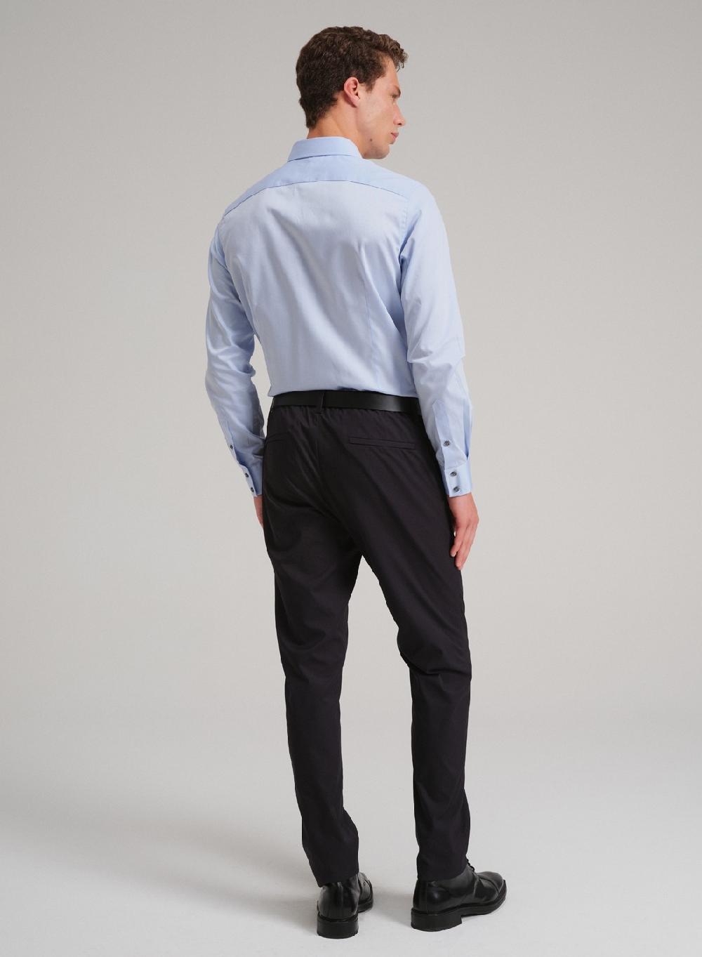 Etiqueta negra Camisa formal basica Tienda