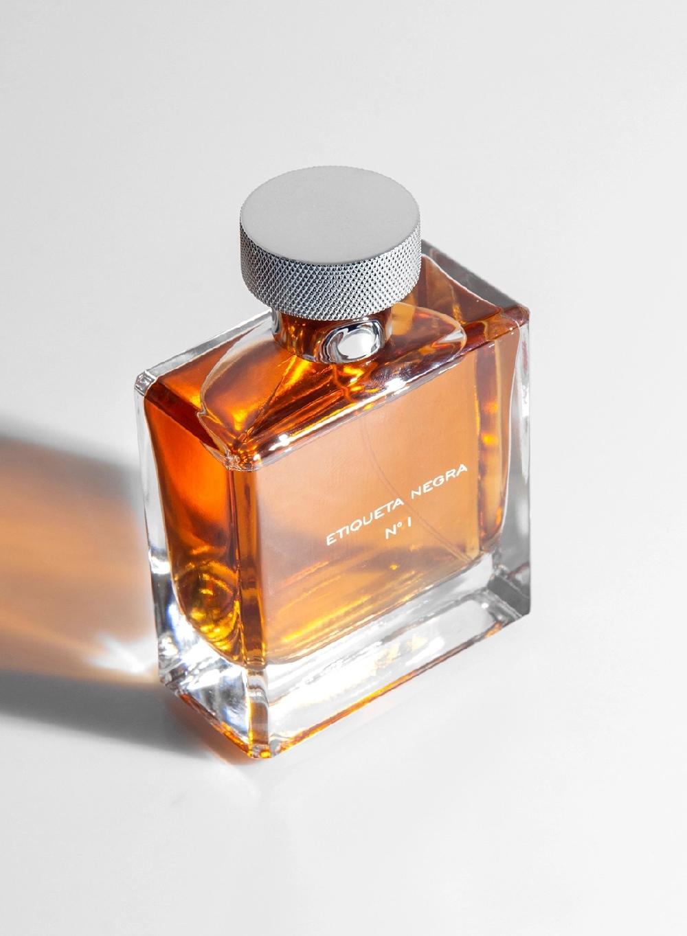 Etiqueta negra Perfume hombre Etiqueta Negra N1 Promoción trimestral