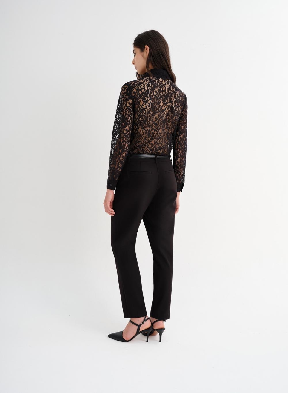 Etiqueta negra Camisa encaje Ofertas especiales