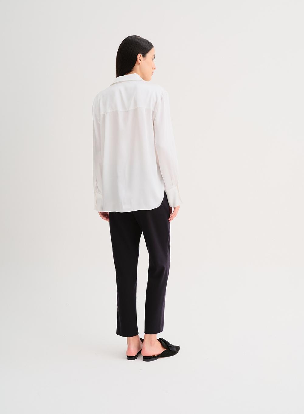Etiqueta negra Camisa cuello seda En línea