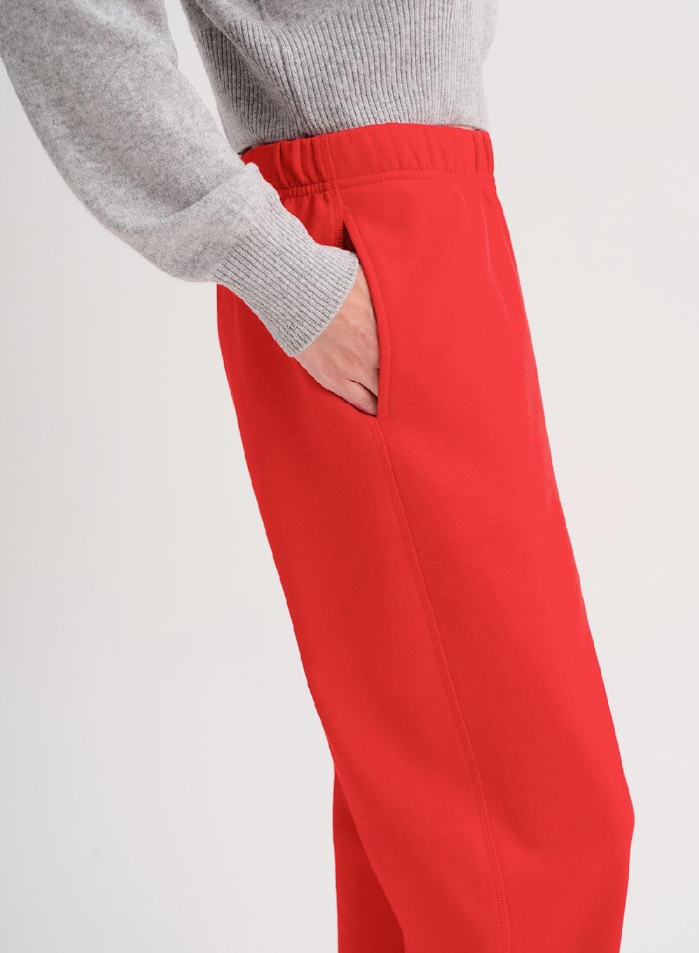 Etiqueta negra Pantalon french terry Ahorra y exporta