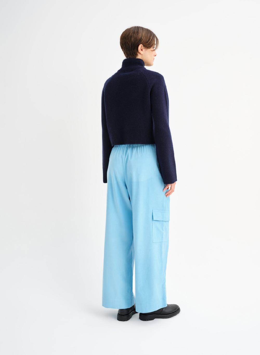 Etiqueta negra Pantalon tabla corderoy Descuentos del mes