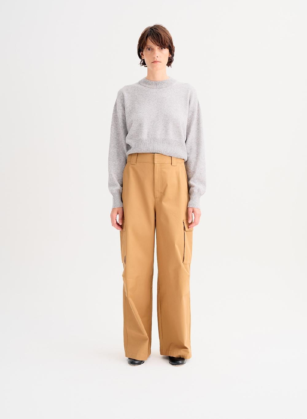 Etiqueta negra Pantalon bolsillos gabardina Descuento por venta flash