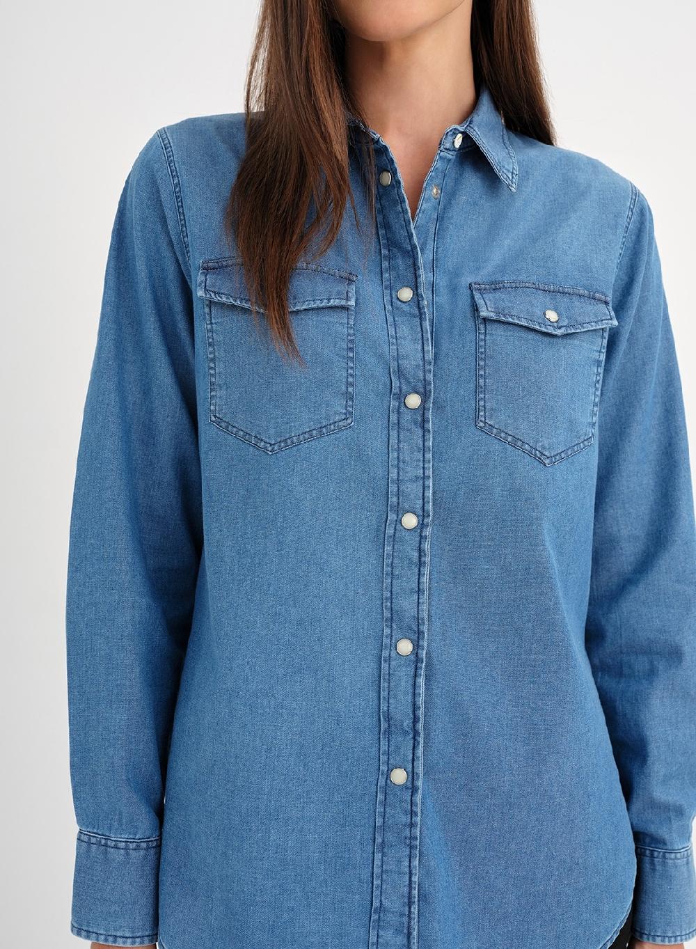 Etiqueta negra Camisa denim Oferta especial