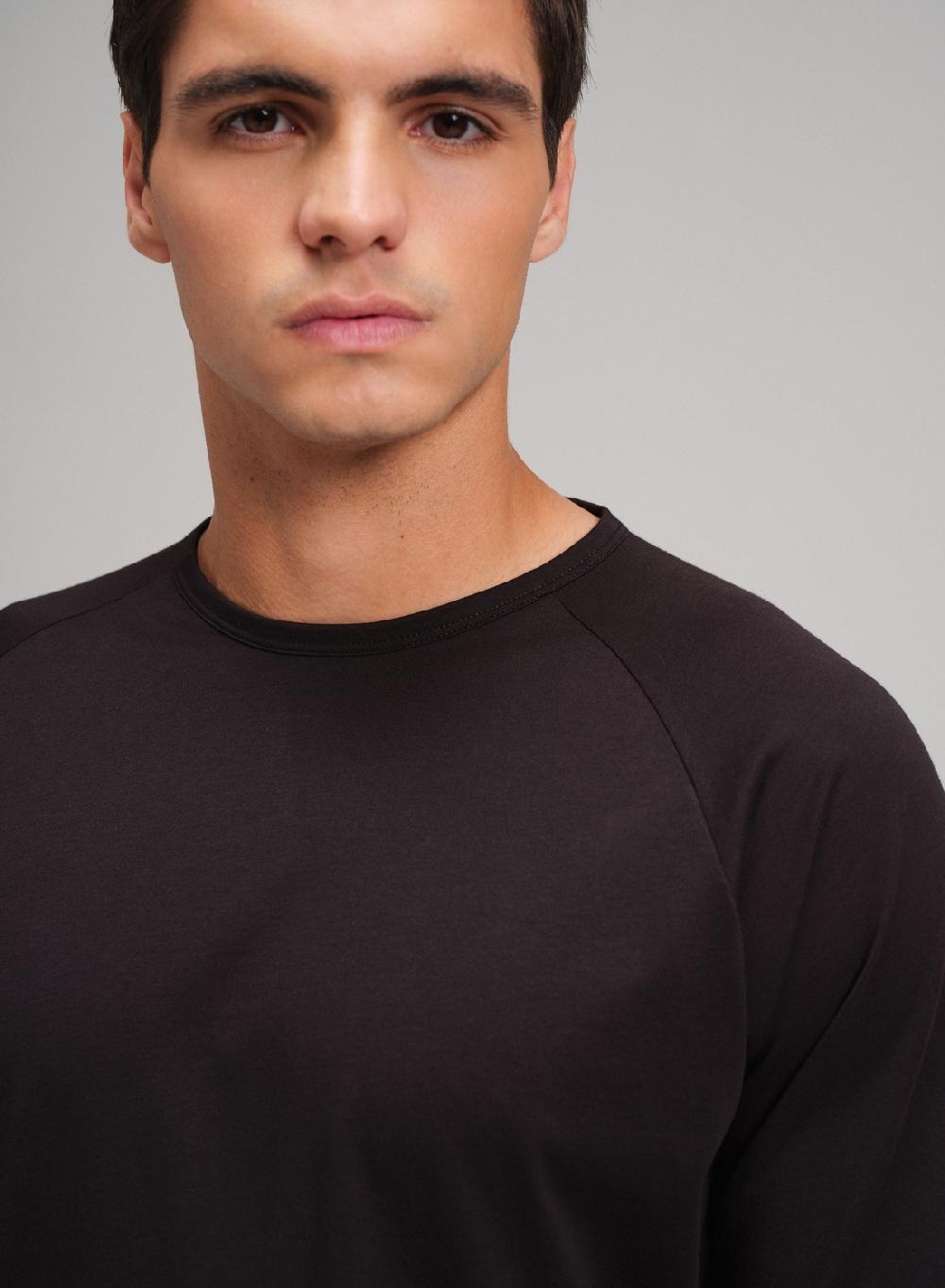 Etiqueta negra Remera raglan cuello U manga larga luxury Mejor oferta