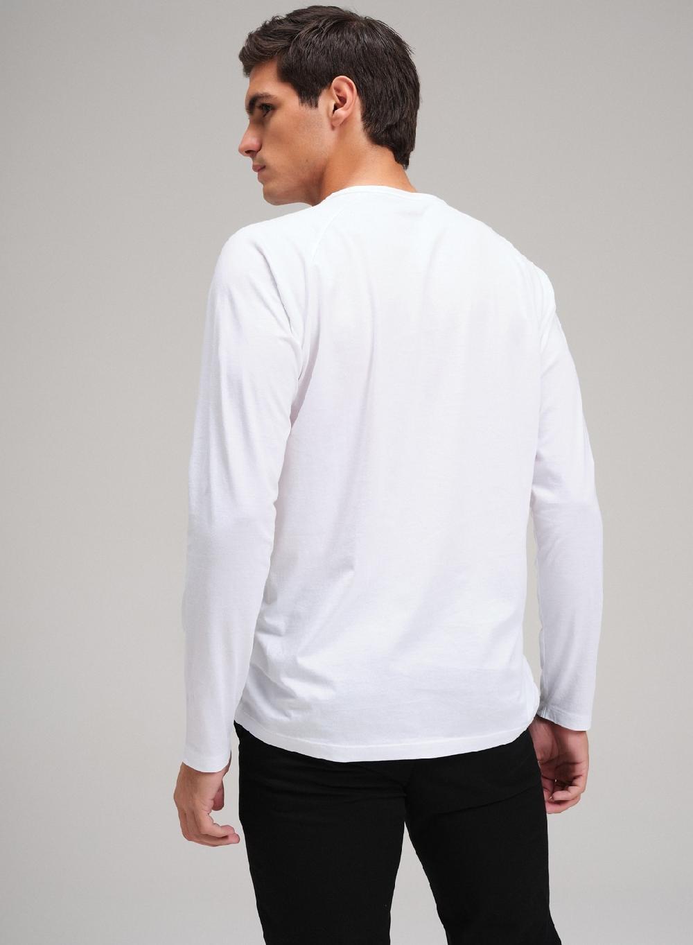 Etiqueta negra Remera raglan cuello U manga larga luxury Rebajas online