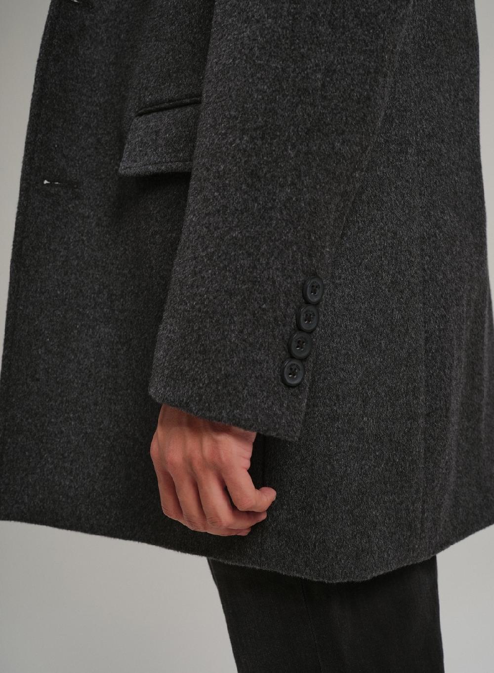 Etiqueta negra Sobretodo mao piel Rebajas online