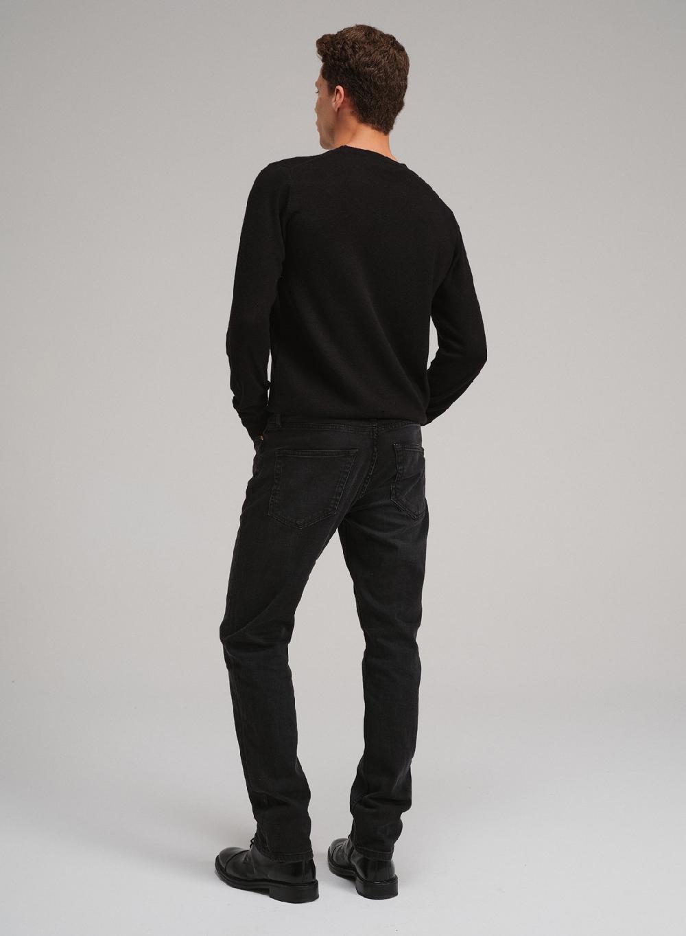 Etiqueta negra PREVENTA - Sweater cuello U cashmere Solo queda un día