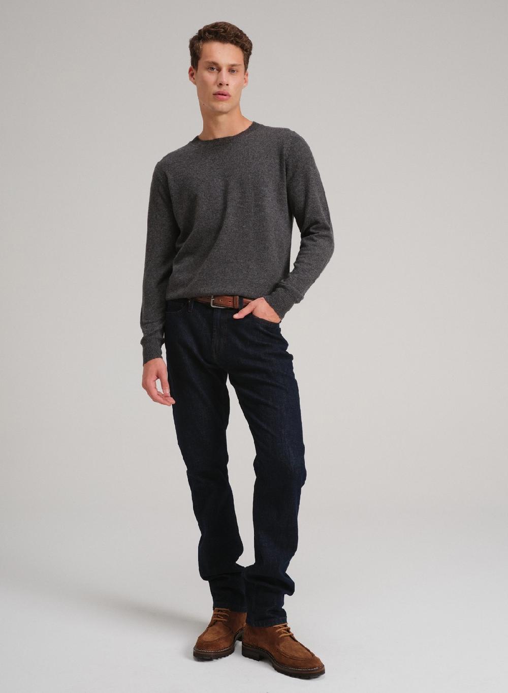 Etiqueta negra PREVENTA - Sweater cuello U cashmere Superdescuento