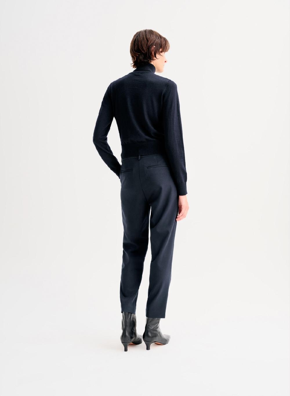 Etiqueta negra Polera clasica merino Precio ultrabajo
