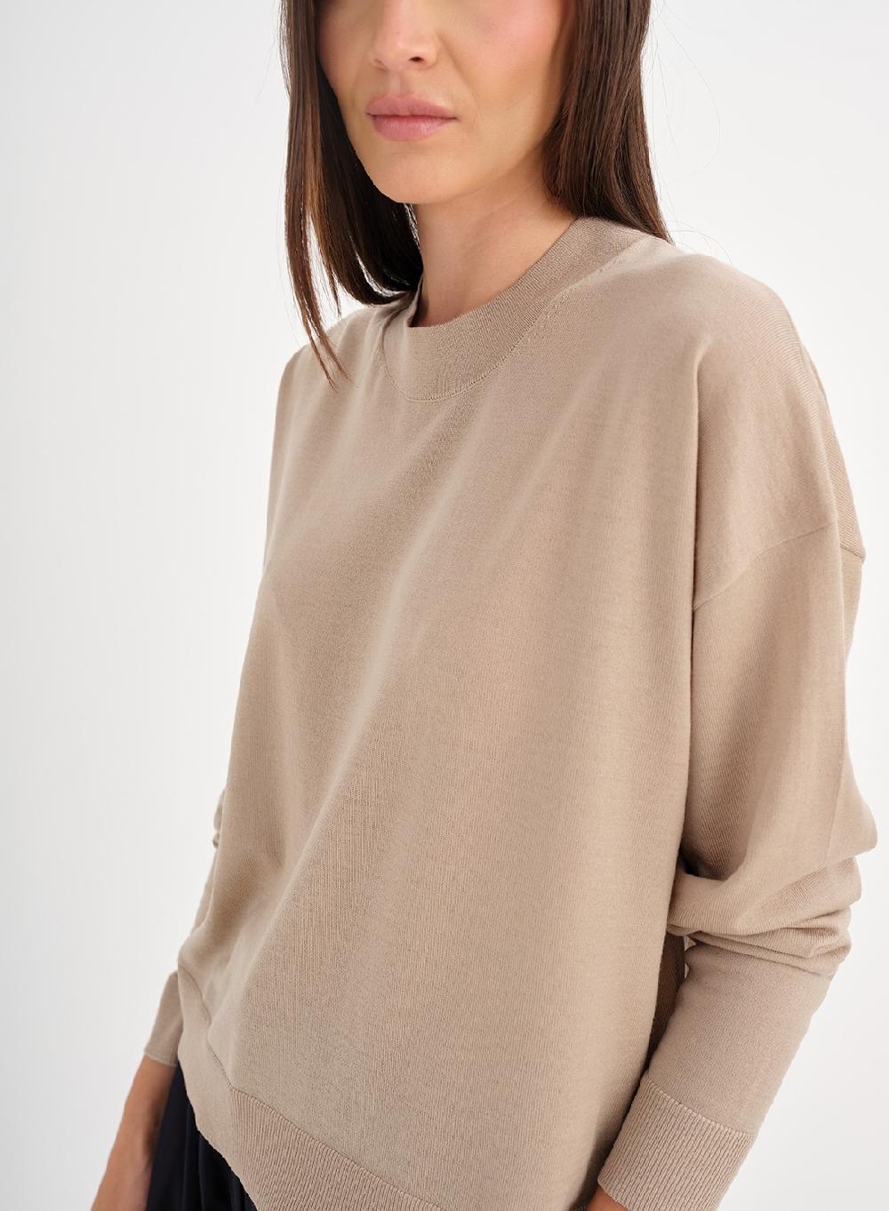 Etiqueta negra Sweater amplio merino 2025