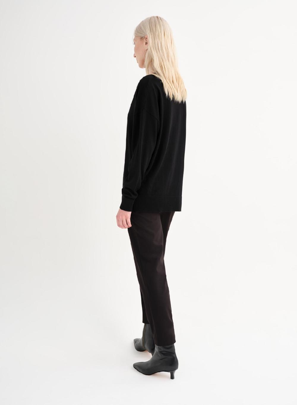 Etiqueta negra Sweater V amplio merino Venta caliente