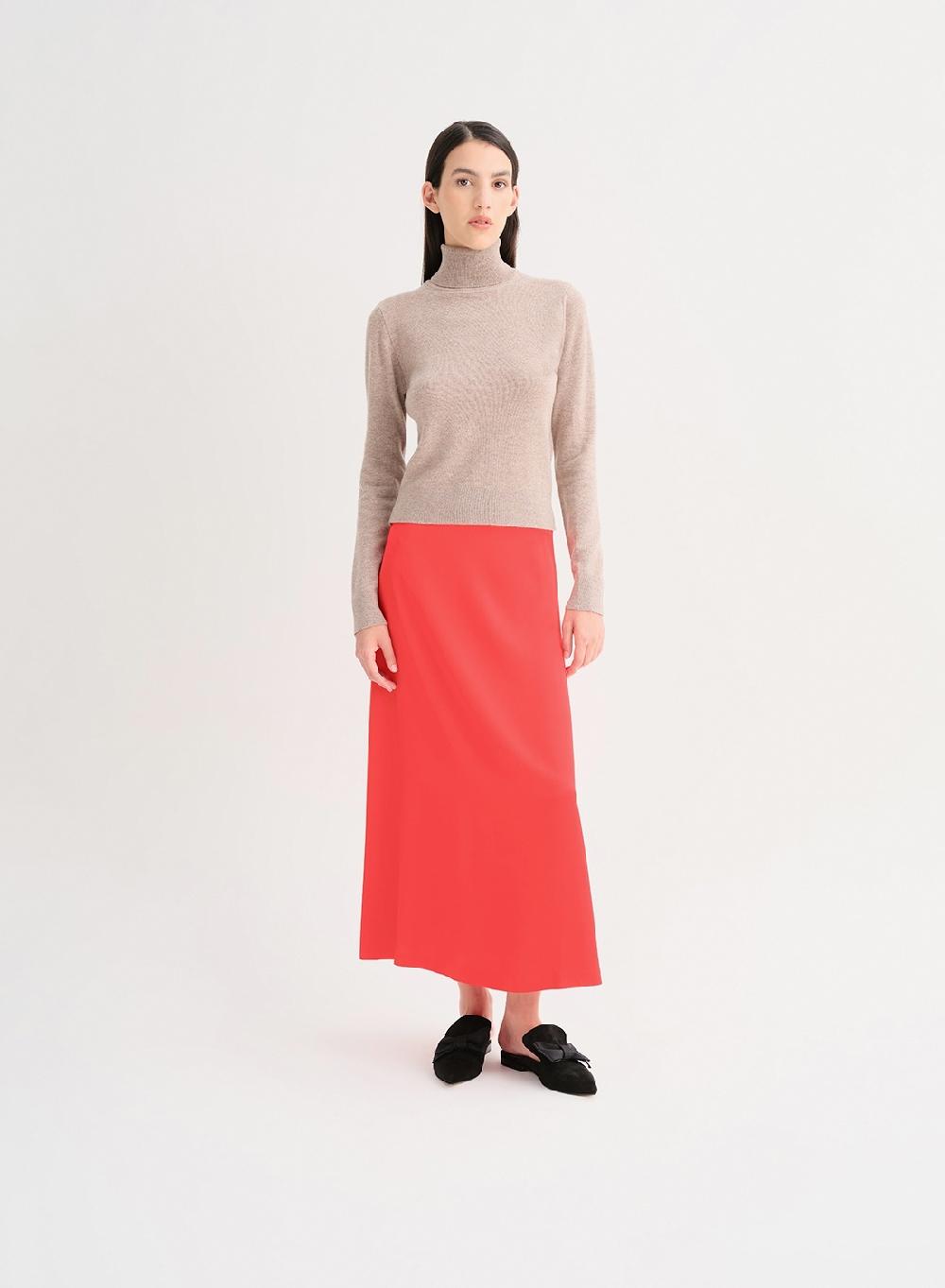 Etiqueta negra Polera tejida lana cashmere Descuentos del mes
