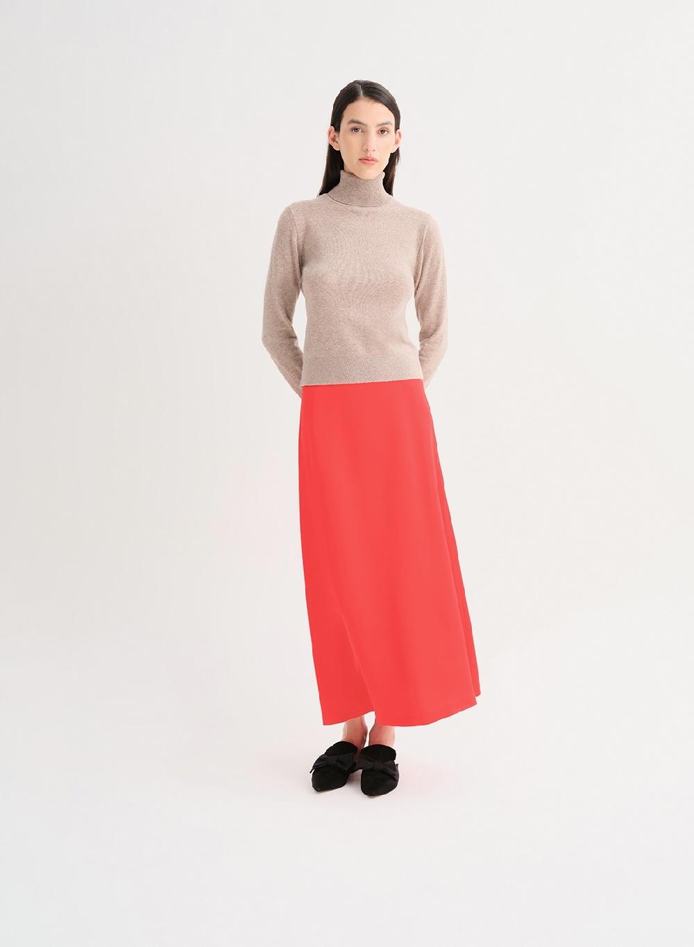 Etiqueta negra Polera tejida lana cashmere Descuentos del mes