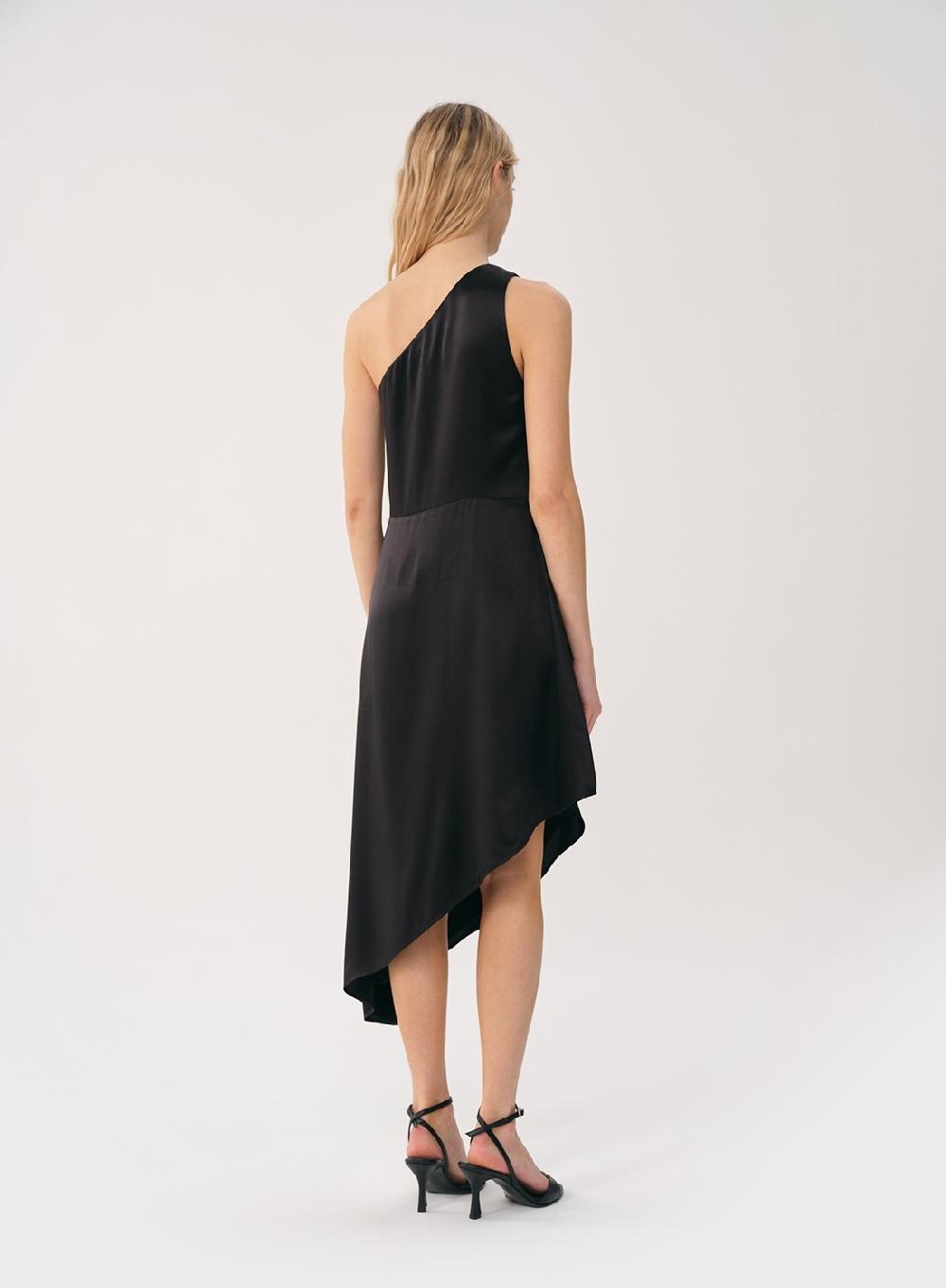 Etiqueta negra VESTIDO UN HOMBRO SEDA ÚLTIMAS EDICIONES