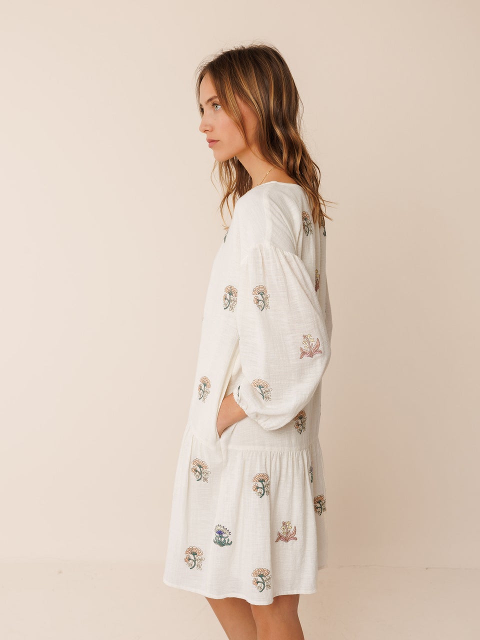 Indi & cold VESTIDO BORDADO MULTICOLOR