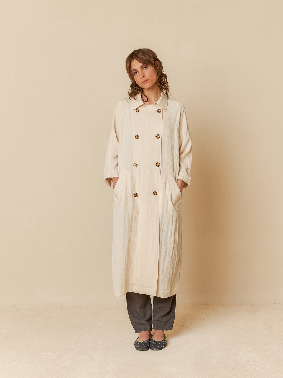 Indi & cold TRENCH FLUÍDO SATINADO Tienda de fábrica