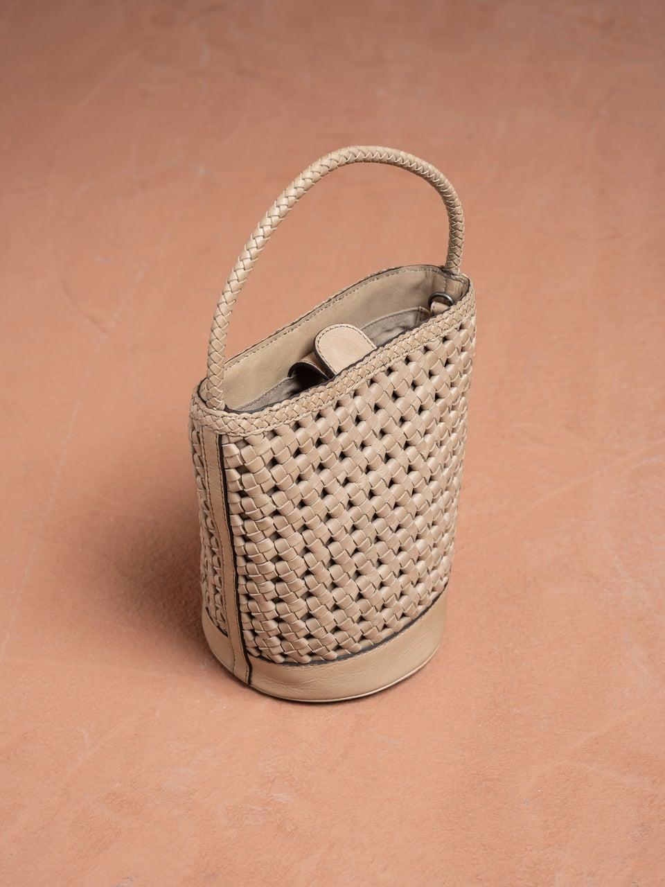 Indi & cold BOLSO BUCKET NUDO Solo queda un día