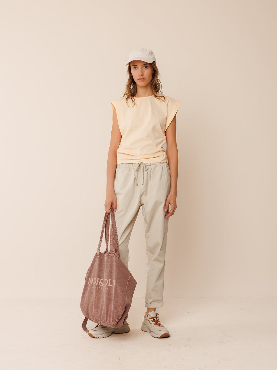 Indi & cold PANTALÓN CLASIC JOGGER Ahorra y exporta