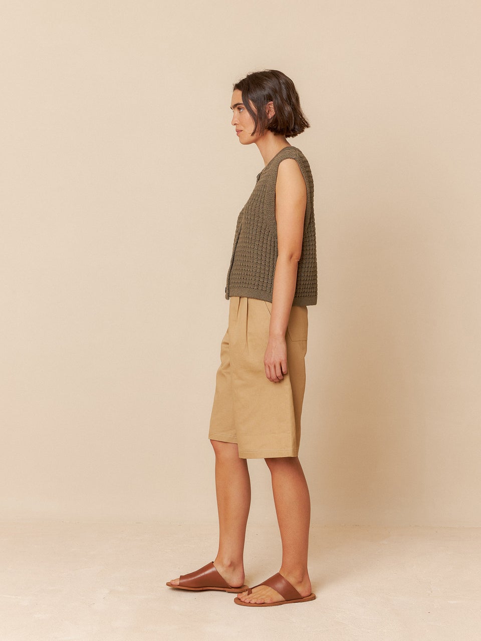 Indi & cold BERMUDA GABARDINA DETALLES CONTRASTE En oferta
