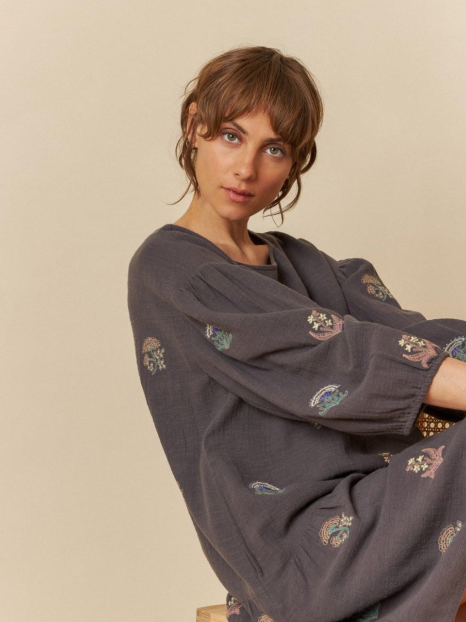 Indi & cold VESTIDO BORDADO MULTICOLOR Ofertas especiales