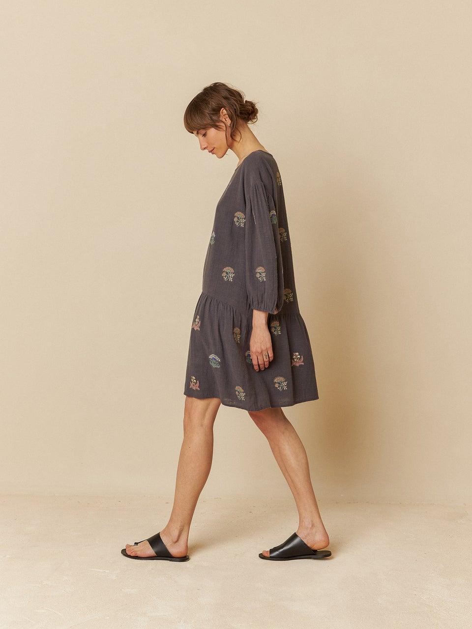 Indi & cold VESTIDO BORDADO MULTICOLOR Ofertas especiales