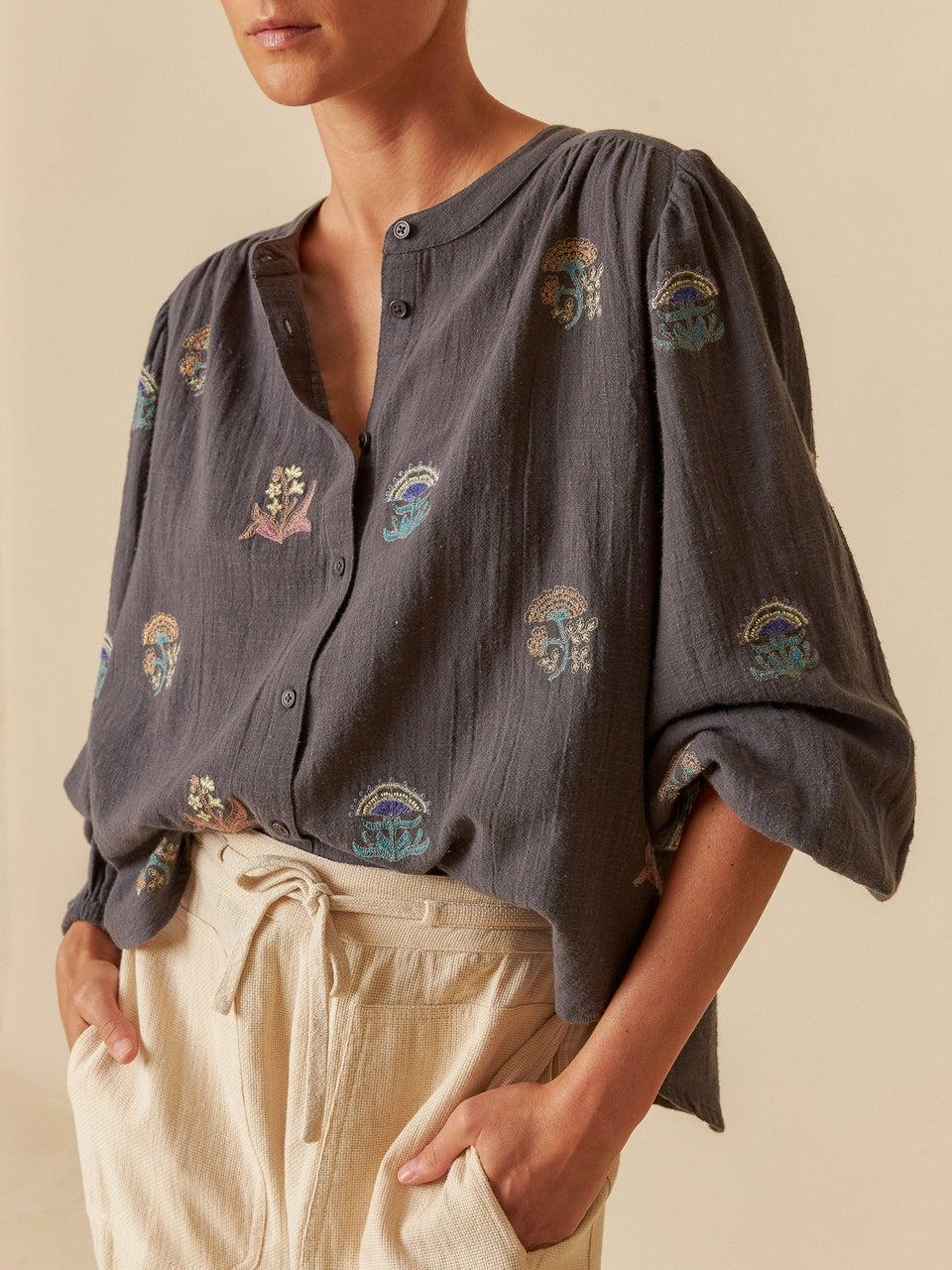 Indi & cold CAMISA BORDADOS MULTICOLOR Envío gratis
