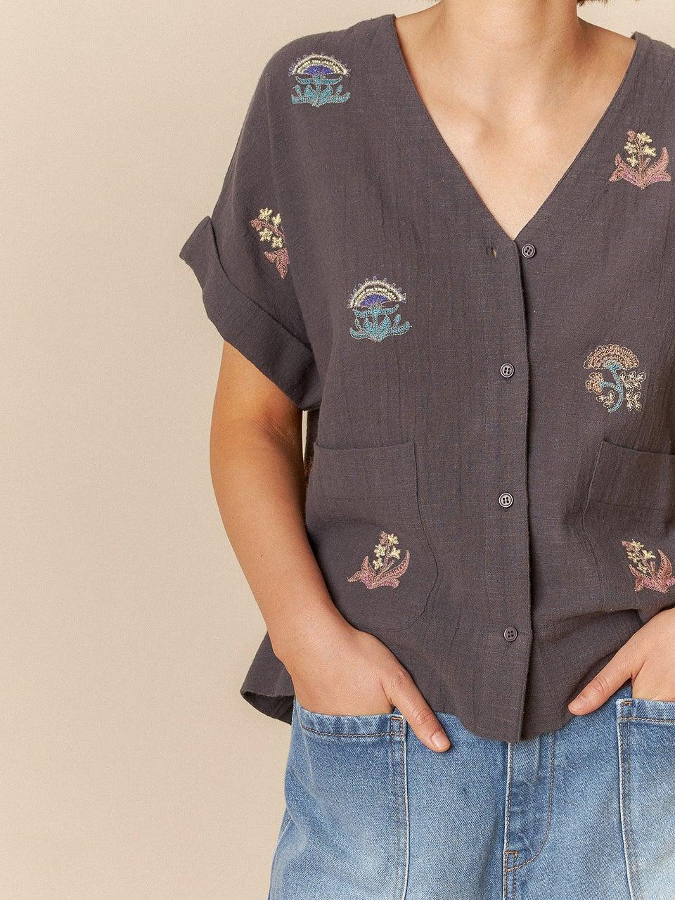 Indi & cold CAMISA BORDADOS MANGA CORTA Oferta especial