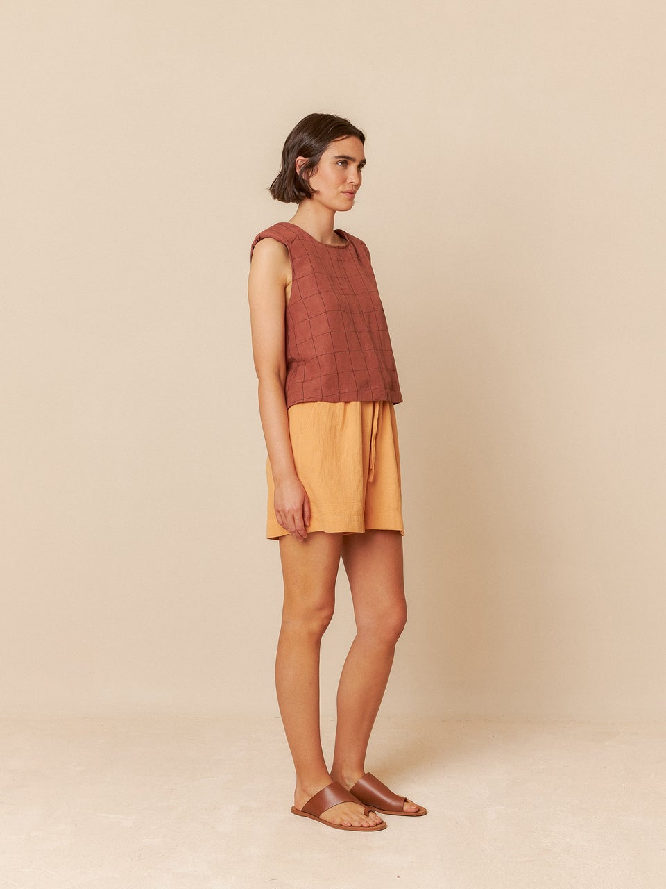 Indi & cold CROP TOP CUADRO VENTANA Último día