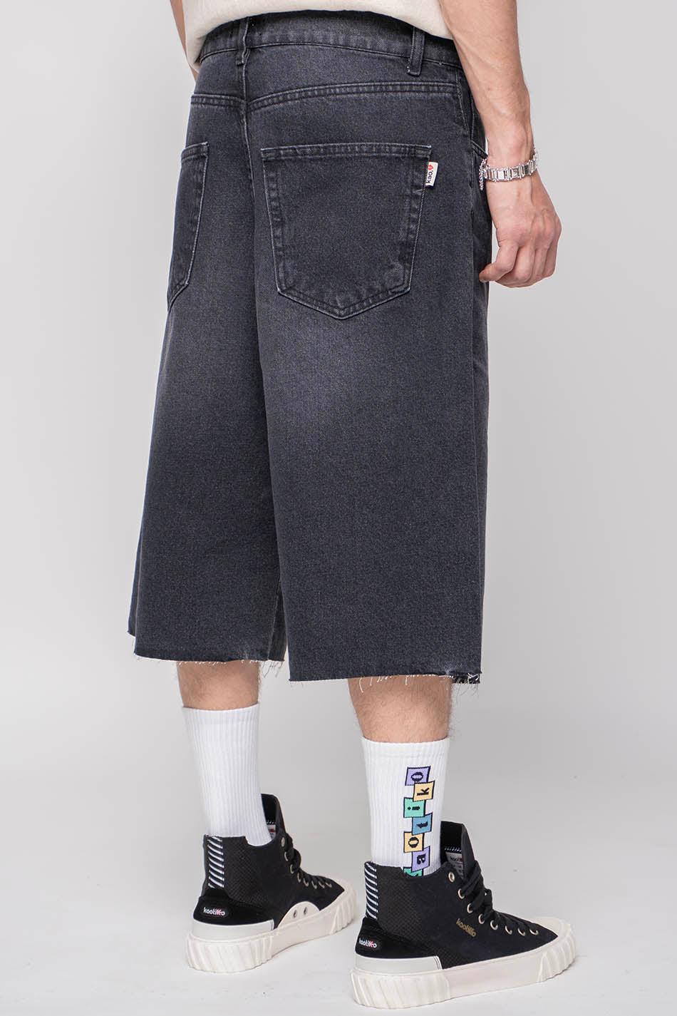 kaotiko Bermuda Loose Baggy Denim Black Devoluciones gratuitas