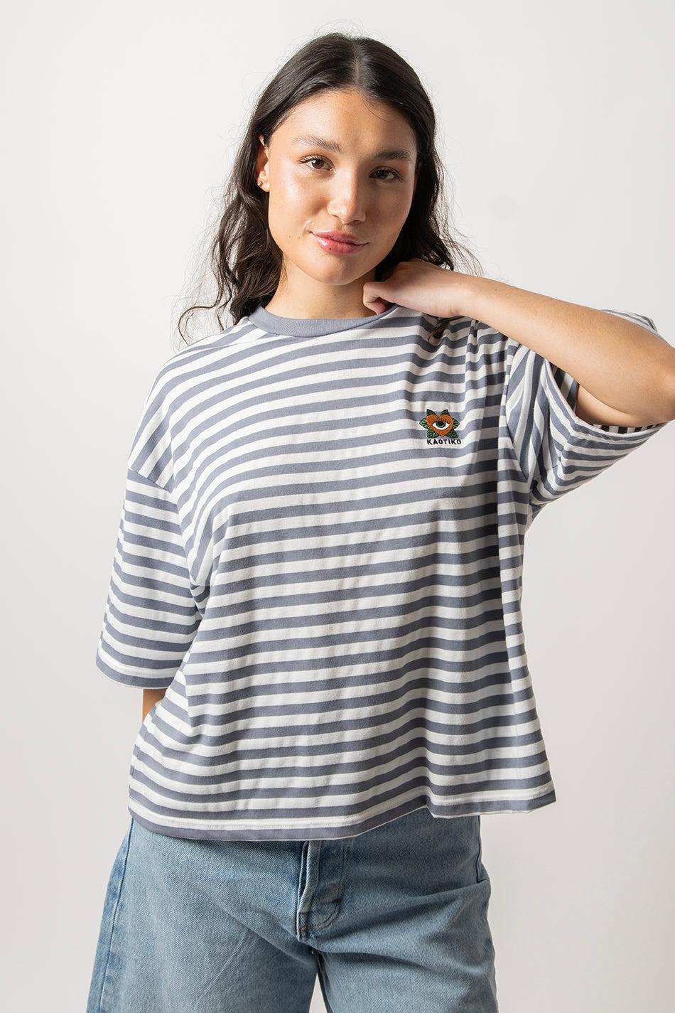 kaotiko Camiseta Violet Heart Stripes En oferta