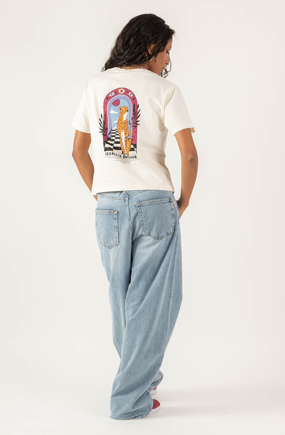 kaotiko Camiseta Washed Fearless Dreamer Ivory Envío gratis