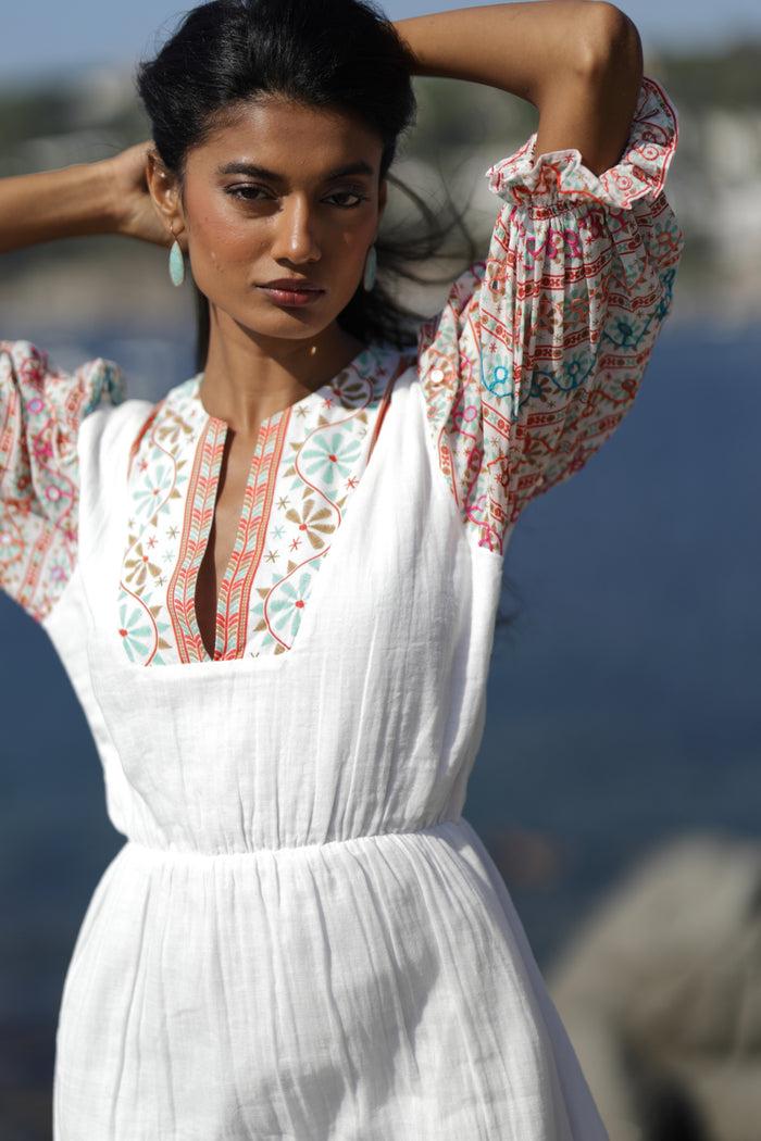 luna llena Vestido bordado Anthea MR42 – Luna Llena En oferta