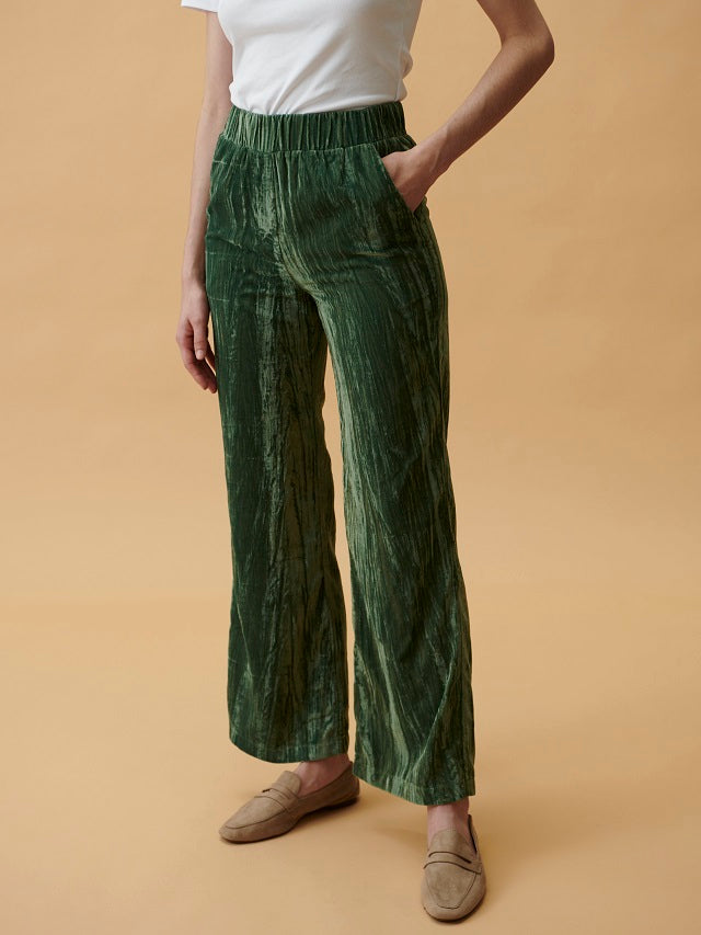 luna llena Pantalón terciopelo Tjaša TT74 – Luna Llena Última moda